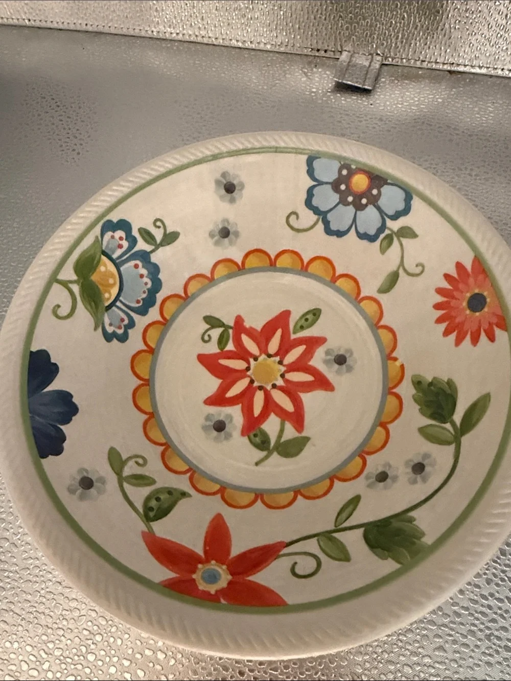 Threshold Melamine Set of 4 Beautiful Folk  Art looking Cereal Bowls